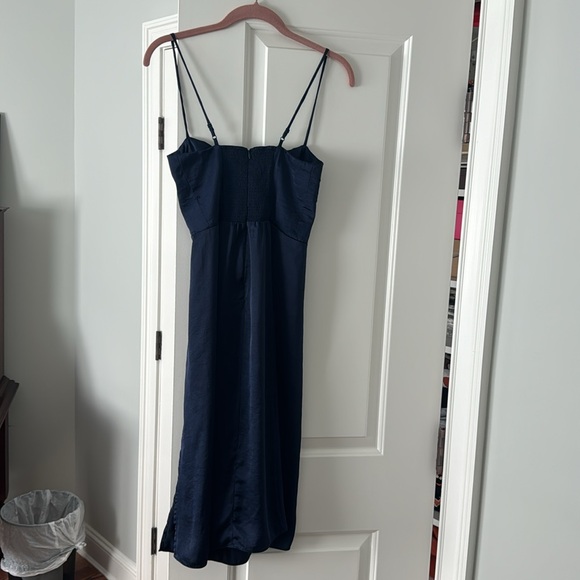Aritzia Wilfred navy zip up back dress - Picture 5 of 6
